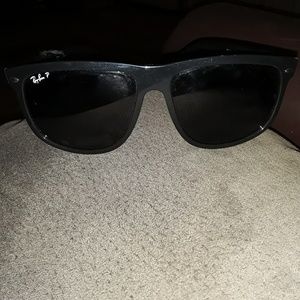 Ray Ban 4147 Sunglasses